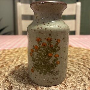 Vintage Takahashi 4” Bud Vase
